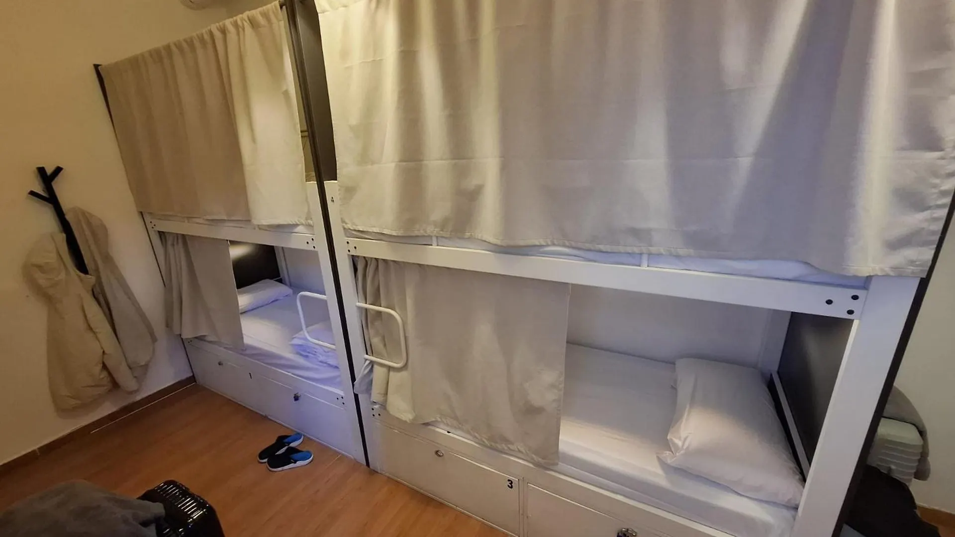 Mediterranean Hostel Barcelona 0*,  Španělsko